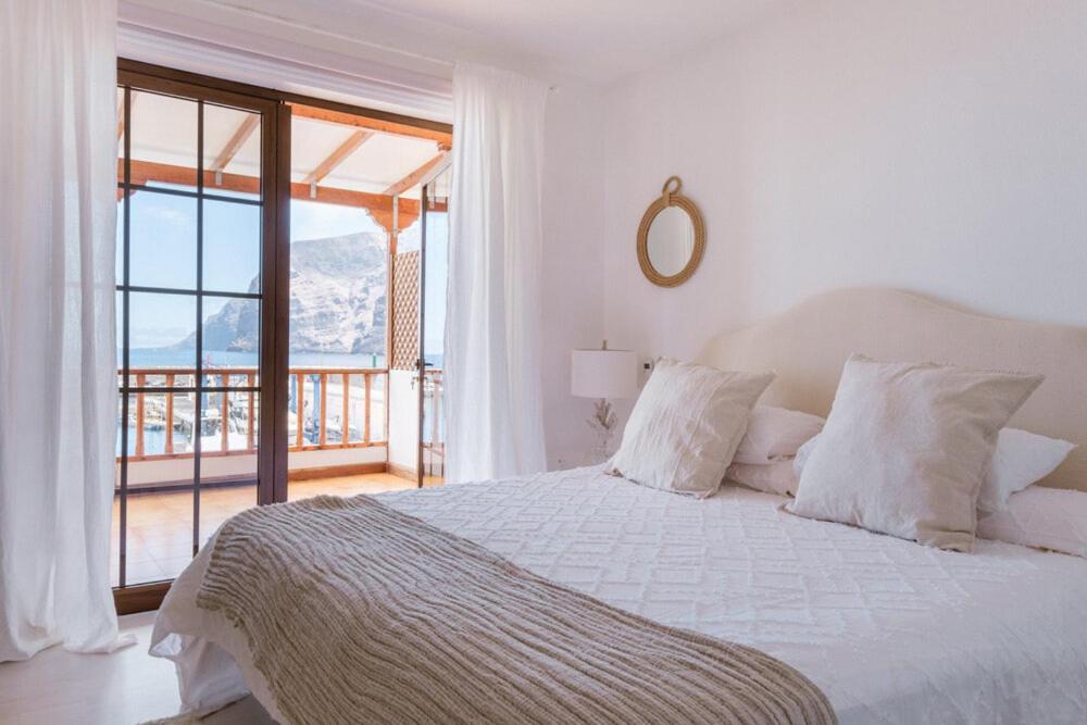 The Cliff Apartment - Comfortable & Friendly 3 Bedroom Apartment - Los Gigantes Acantilado de los Gigantes Bagian luar foto