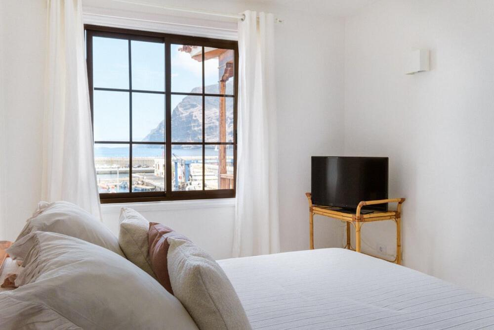 The Cliff Apartment - Comfortable & Friendly 3 Bedroom Apartment - Los Gigantes Acantilado de los Gigantes Bagian luar foto